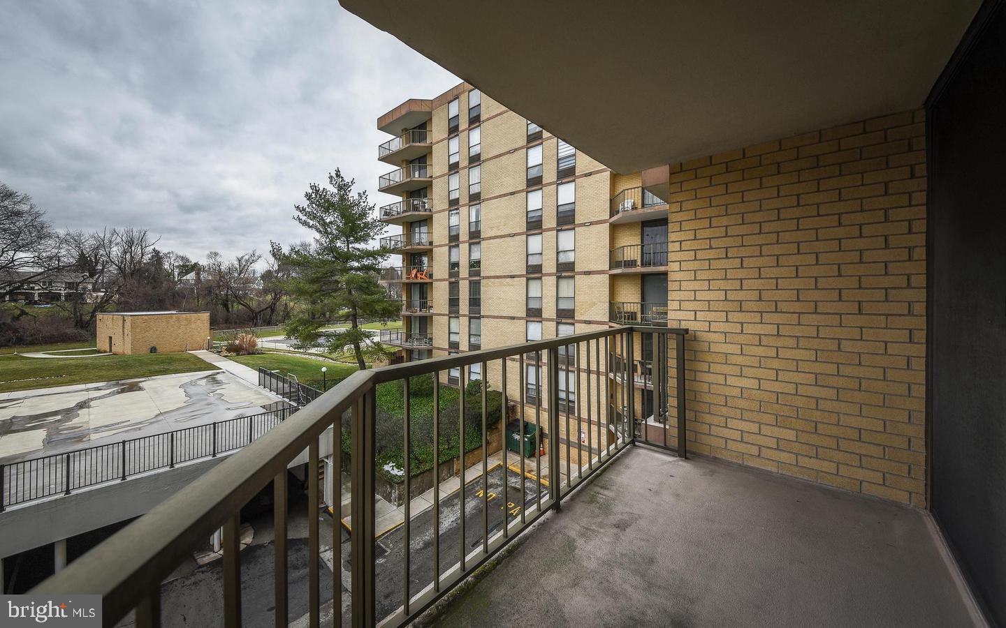 PLYMOUTH HILLS - Residential