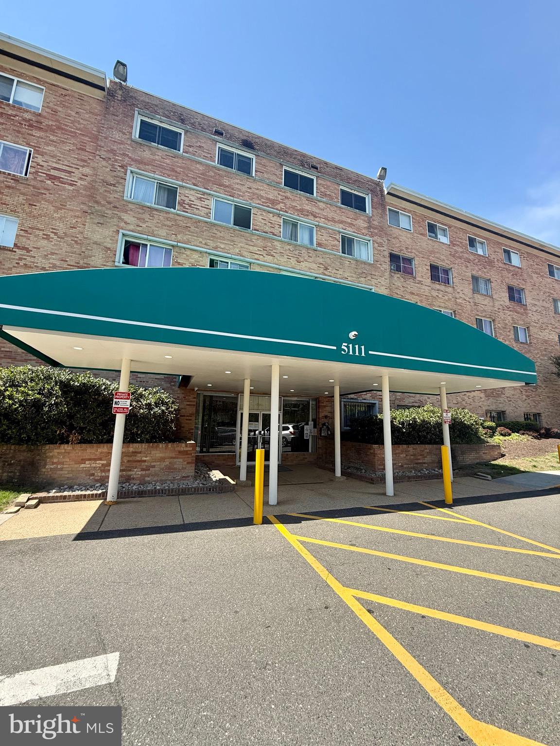 COLUMBIA KNOLL - Residential