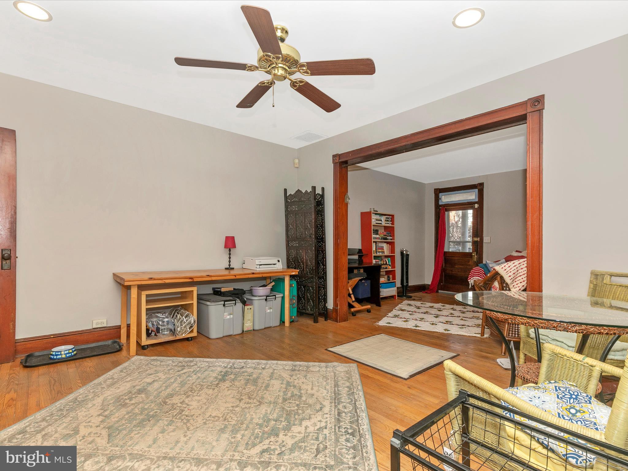 DOWNTOWN - Residential