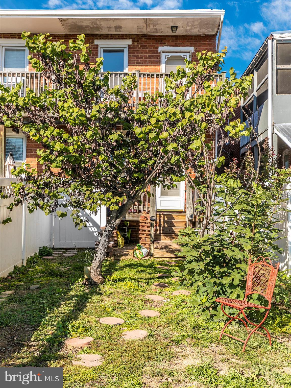 DOWNTOWN - Residential