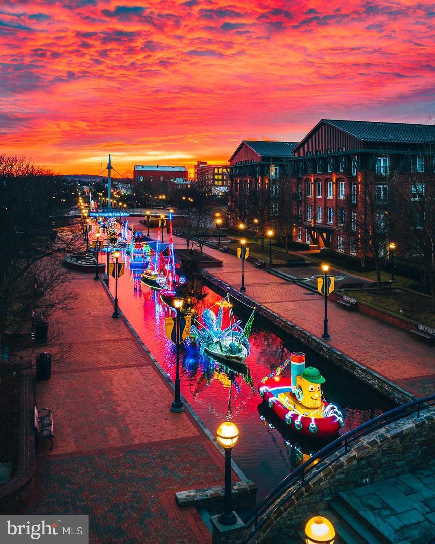 DOWNTOWN - Residential