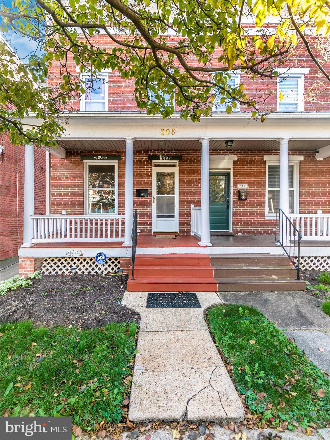 DOWNTOWN - Residential