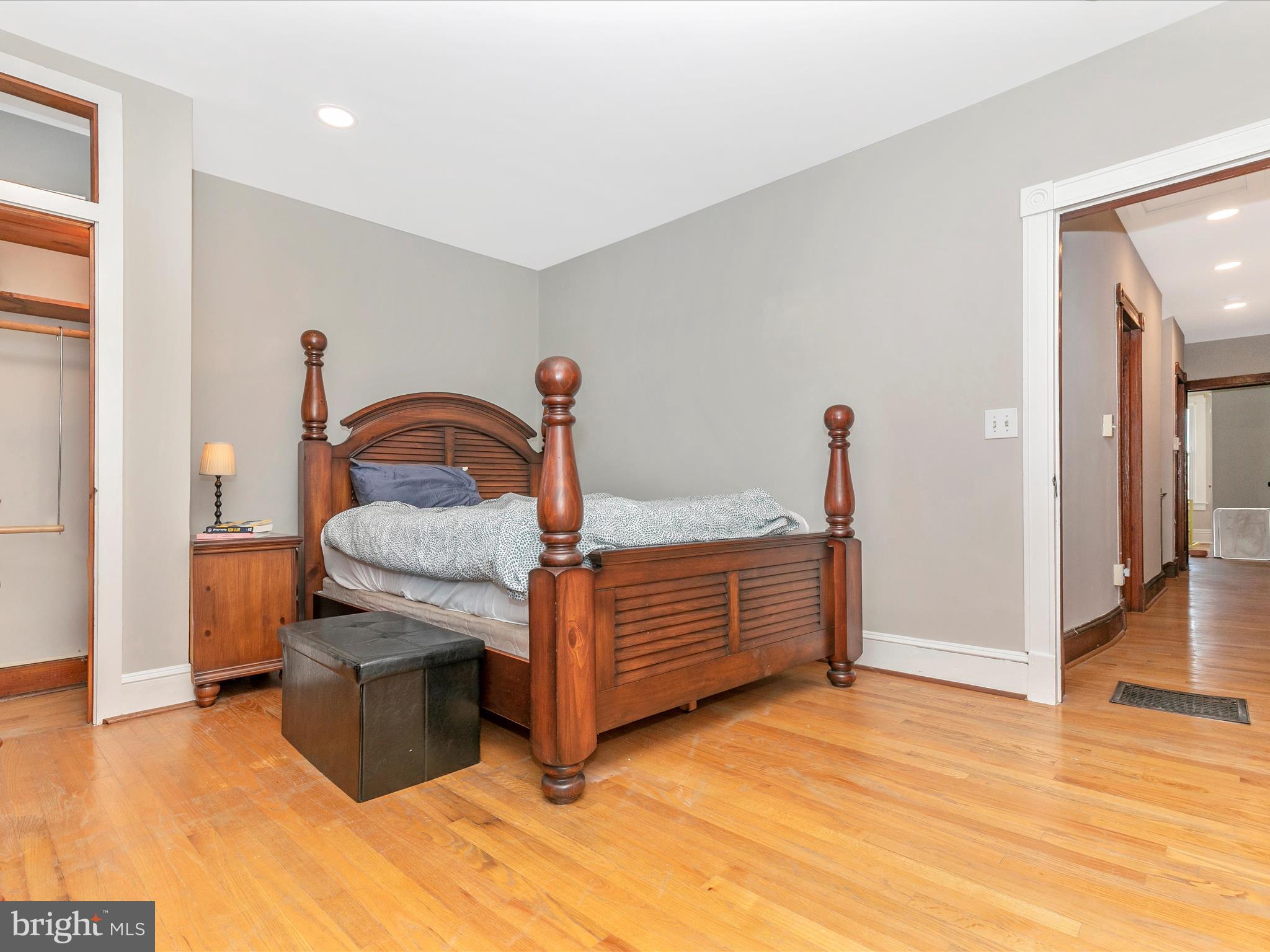 DOWNTOWN - Residential