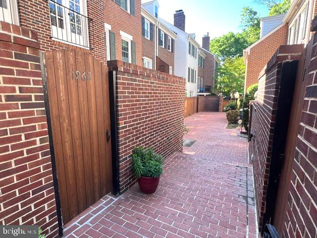 1962 N CLEVELAND STREET 1