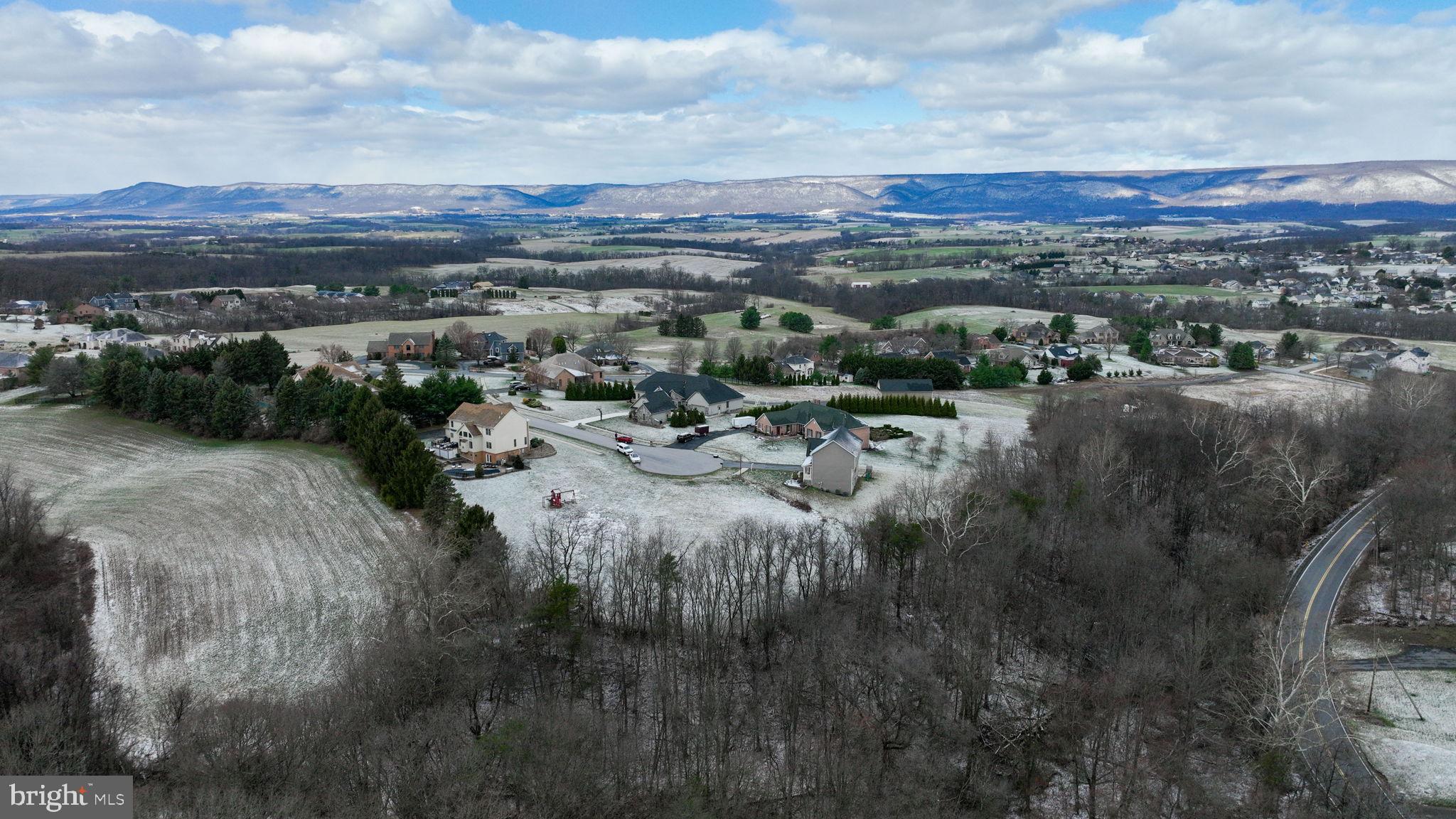 MAJESTIC RIDGE - Residential