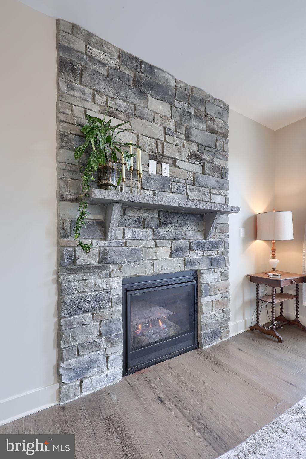 MAJESTIC RIDGE - Residential