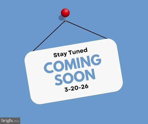 1584 BUNKER COURT CHAMBERSBURG PA 17202