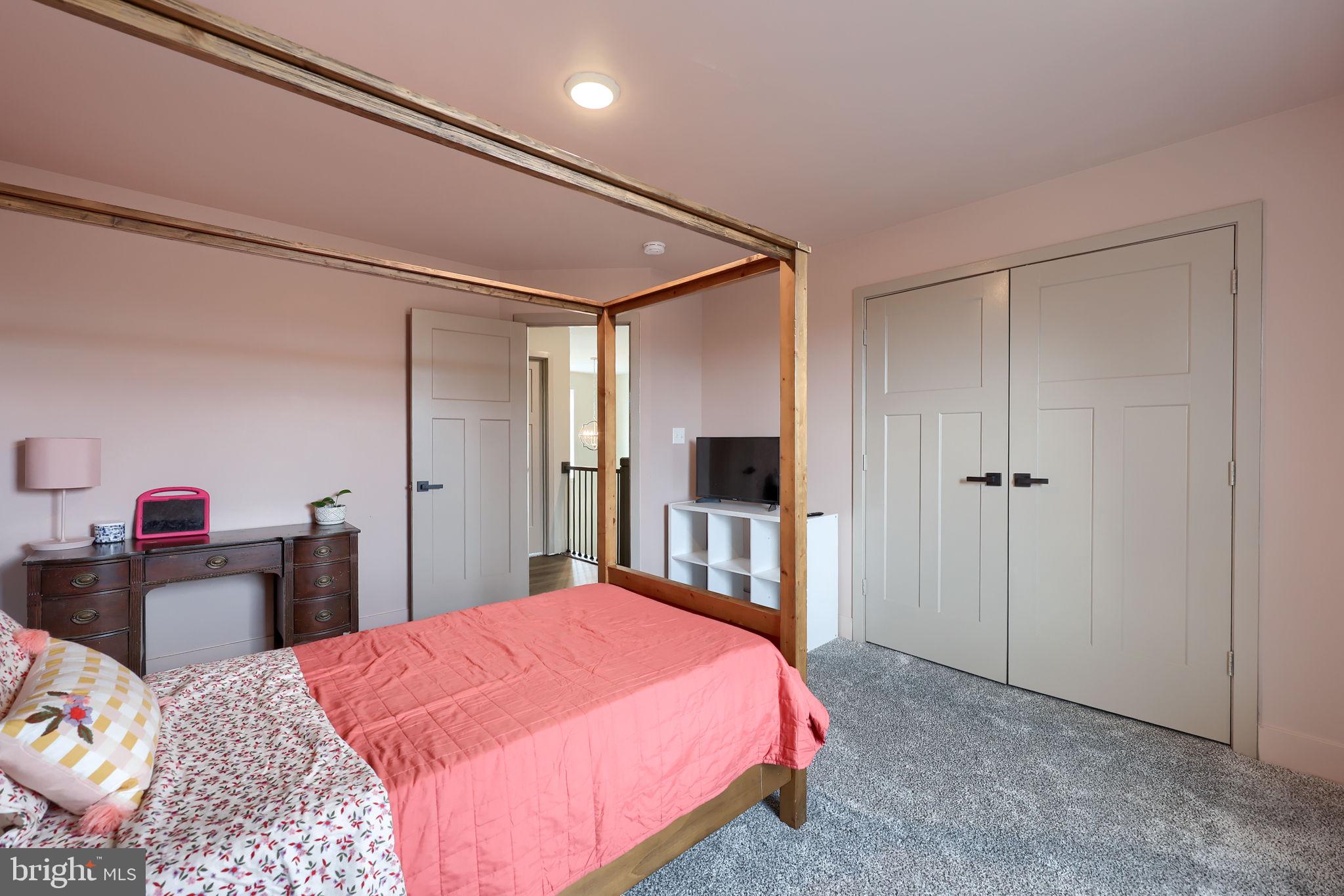 MAJESTIC RIDGE - Residential