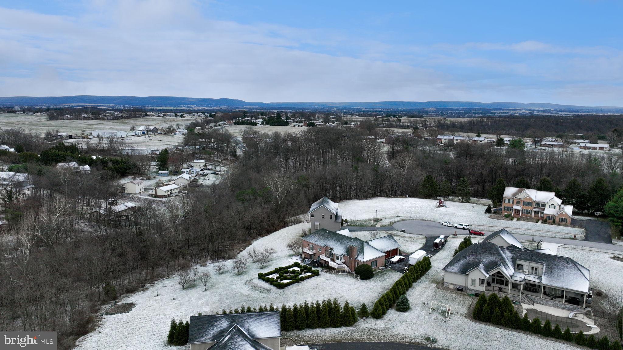 MAJESTIC RIDGE - Residential