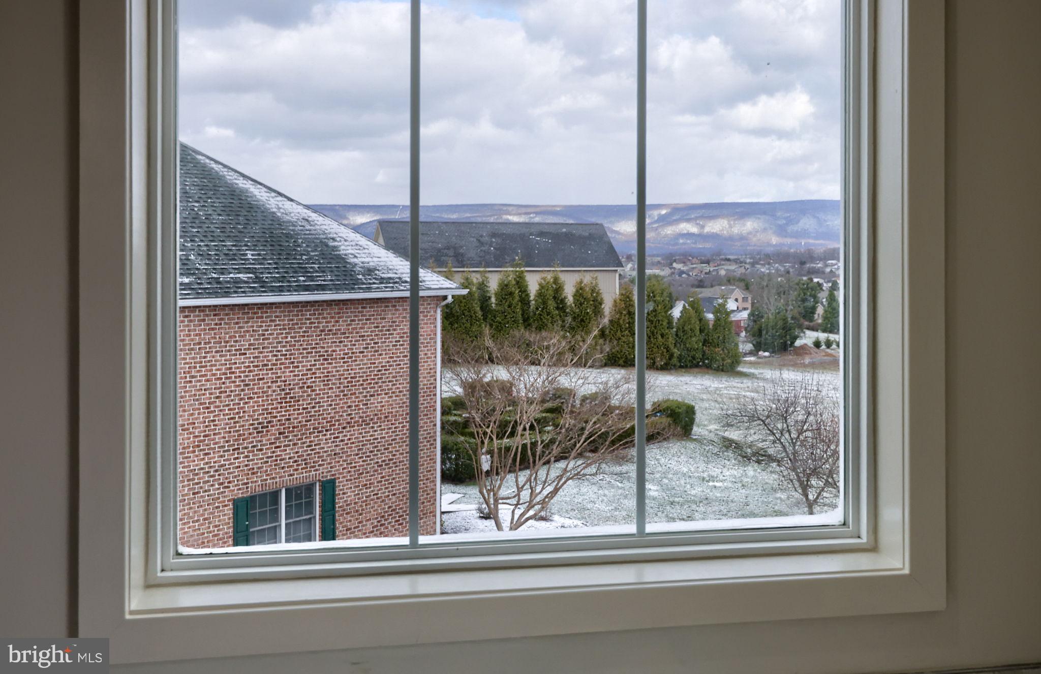 MAJESTIC RIDGE - Residential