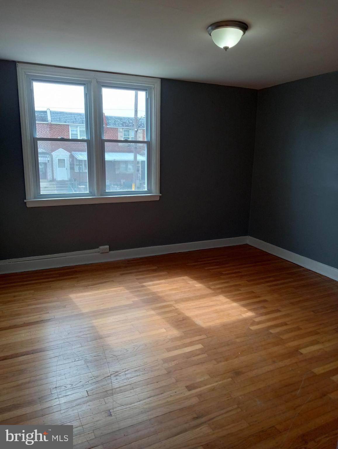 LANSDOWNE PARK - Residential