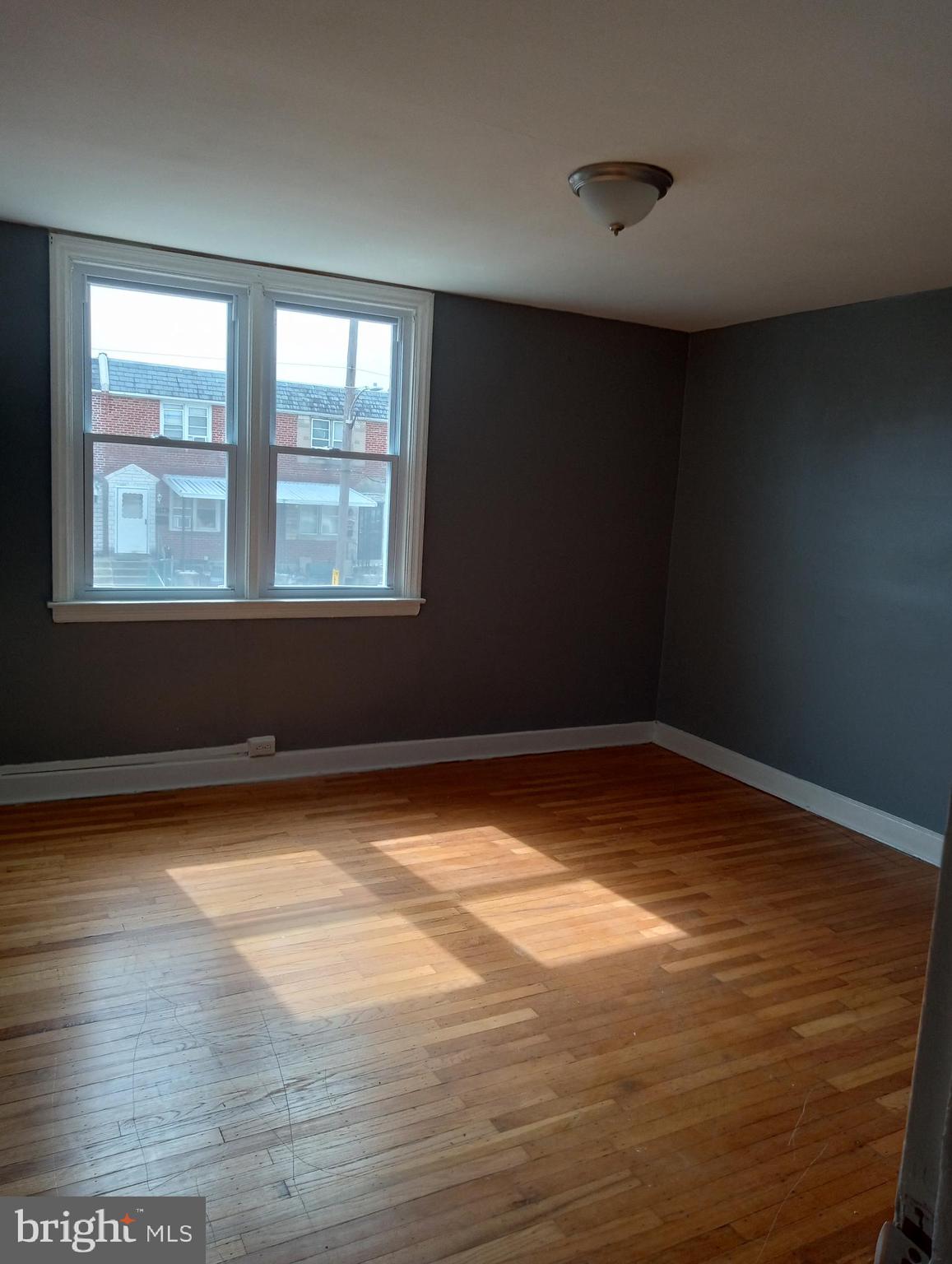 LANSDOWNE PARK - Residential