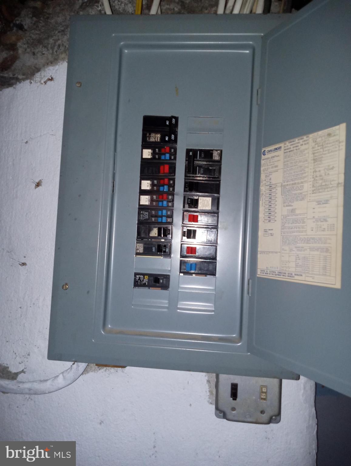 LANSDOWNE PARK - Residential