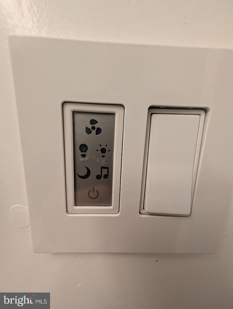 WALNUT VILLAS - Residential