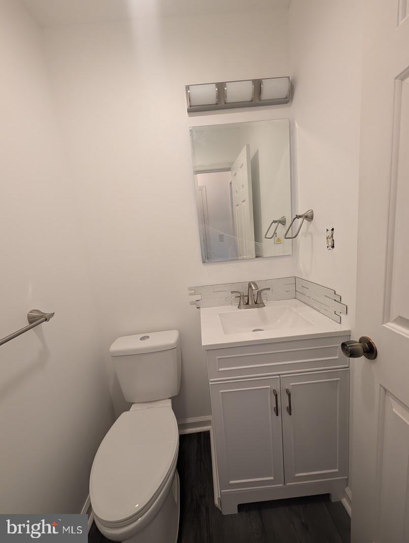 WALNUT VILLAS - Residential