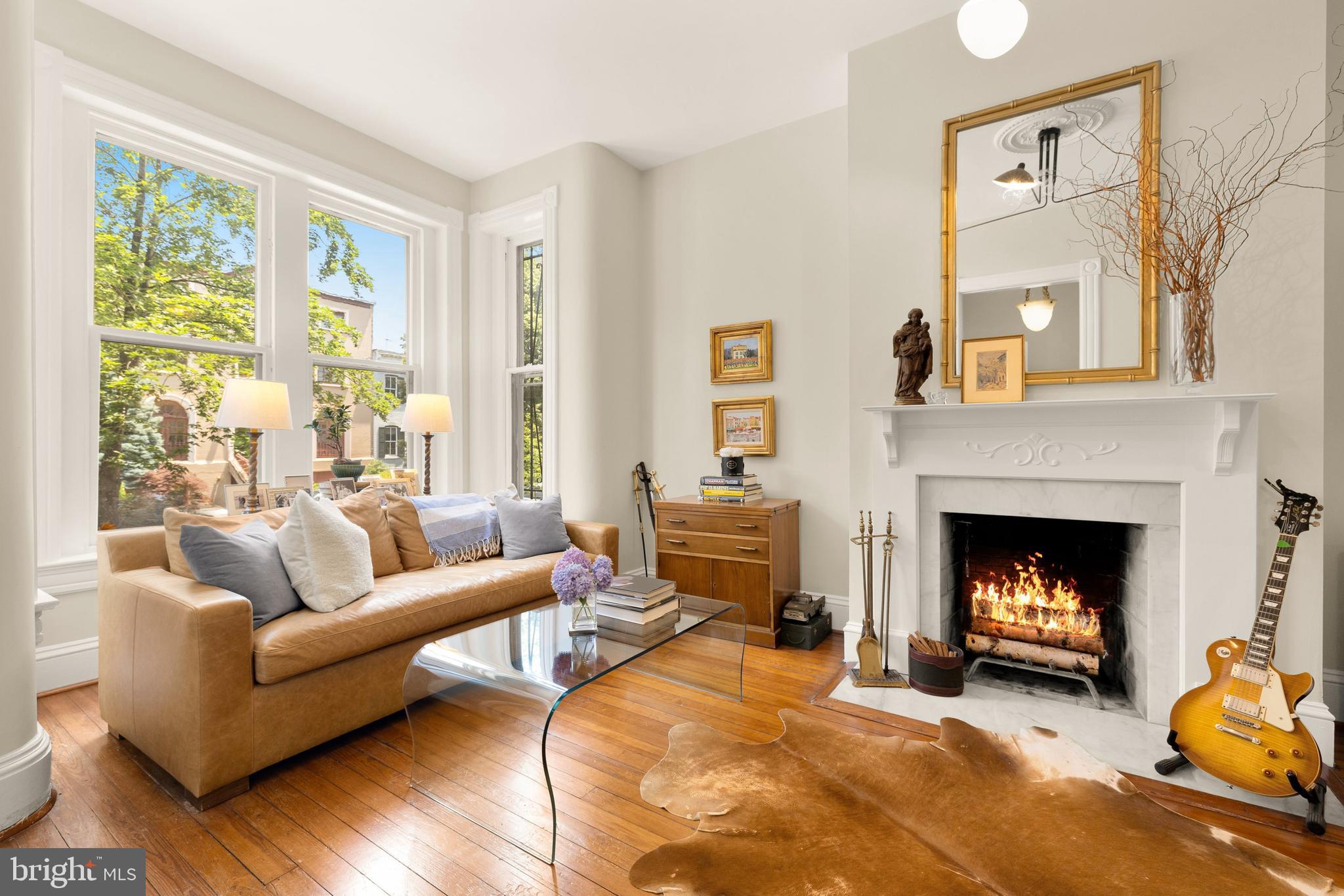 107 5TH STREET SE