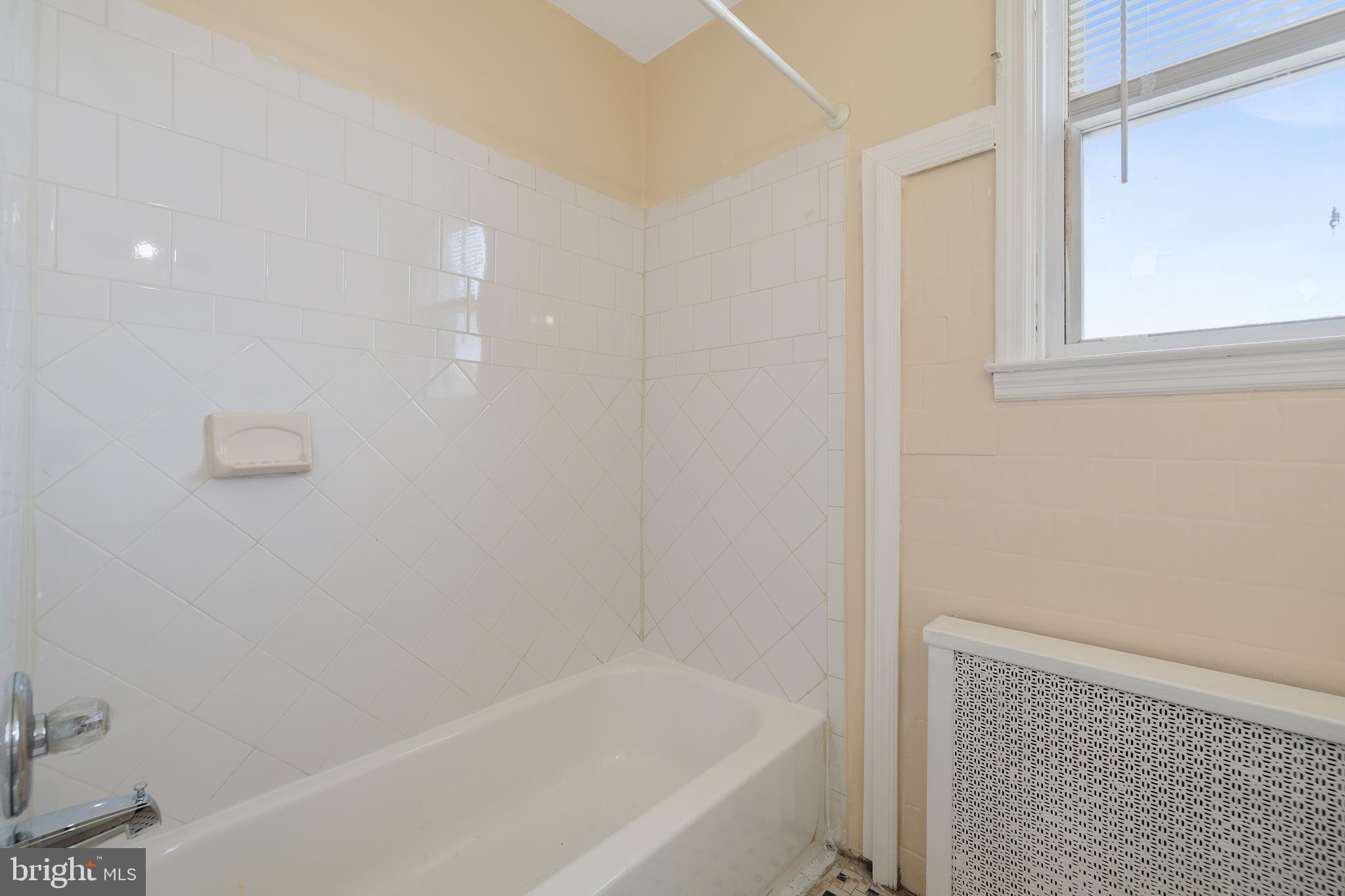 BELAIR-EDISON - Residential