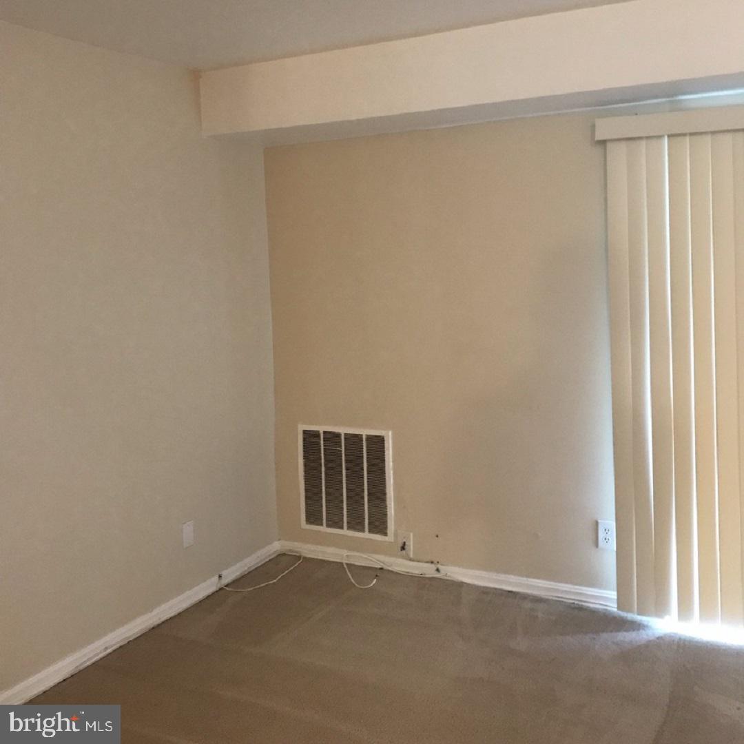 WESTCHESTER PARK - Residential Lease