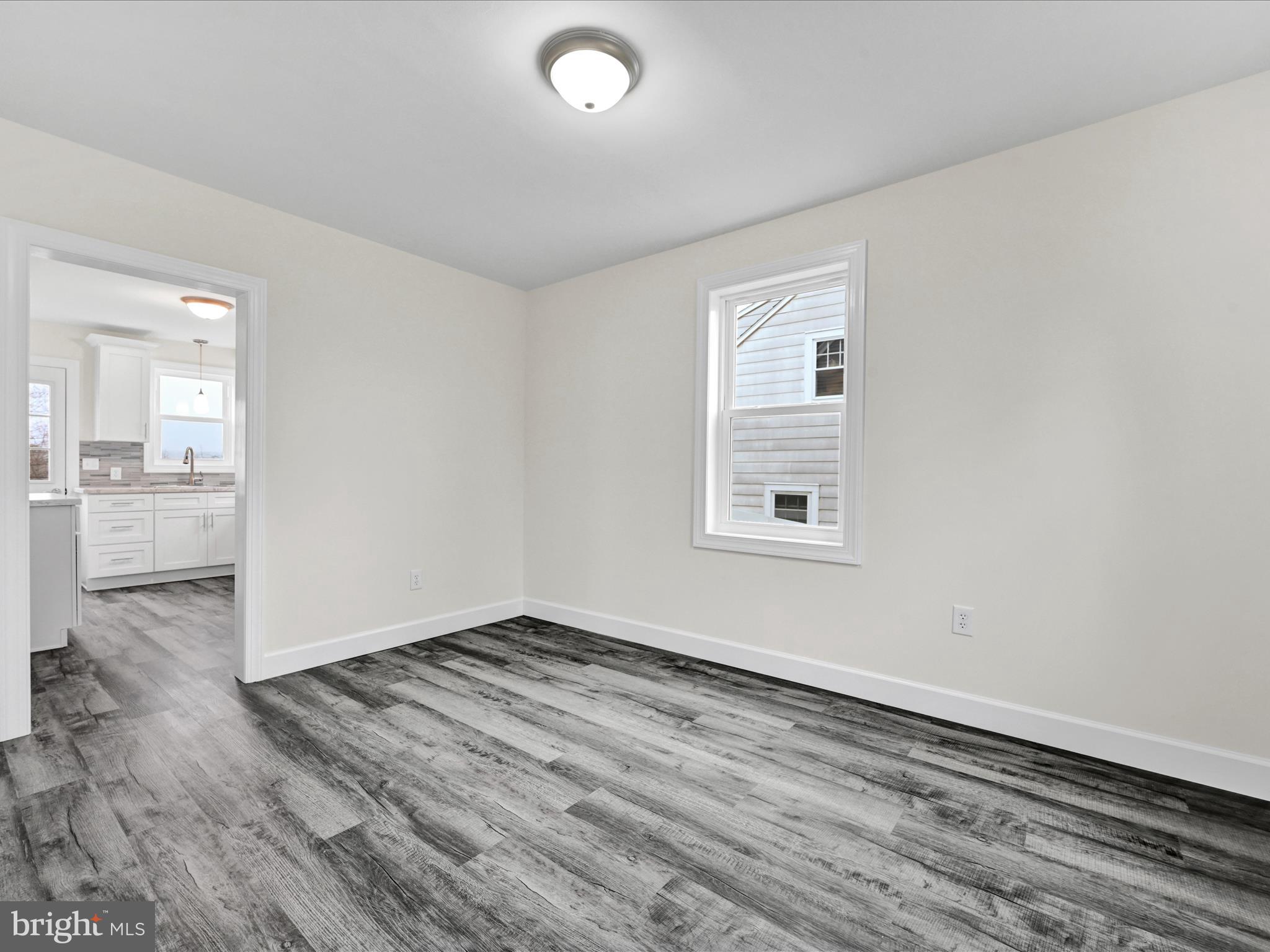 PINE GROVE - Residential