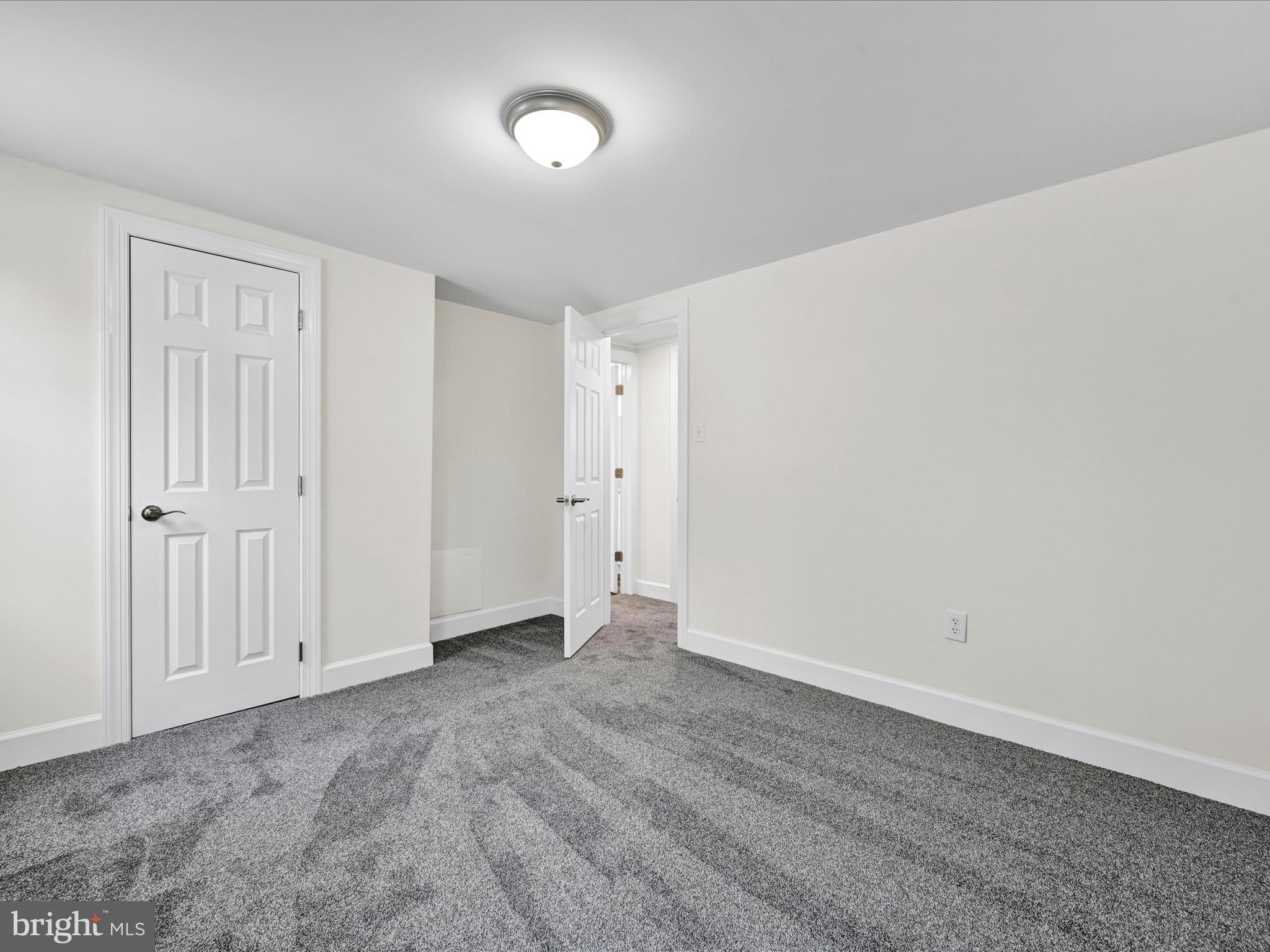 PINE GROVE - Residential