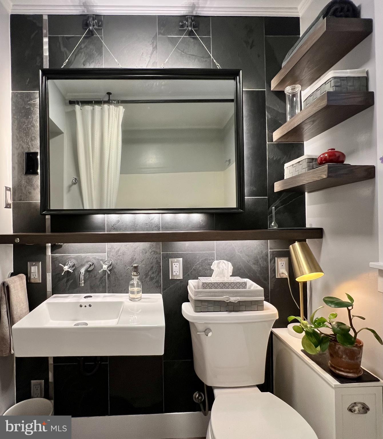 LEMONT - Residential