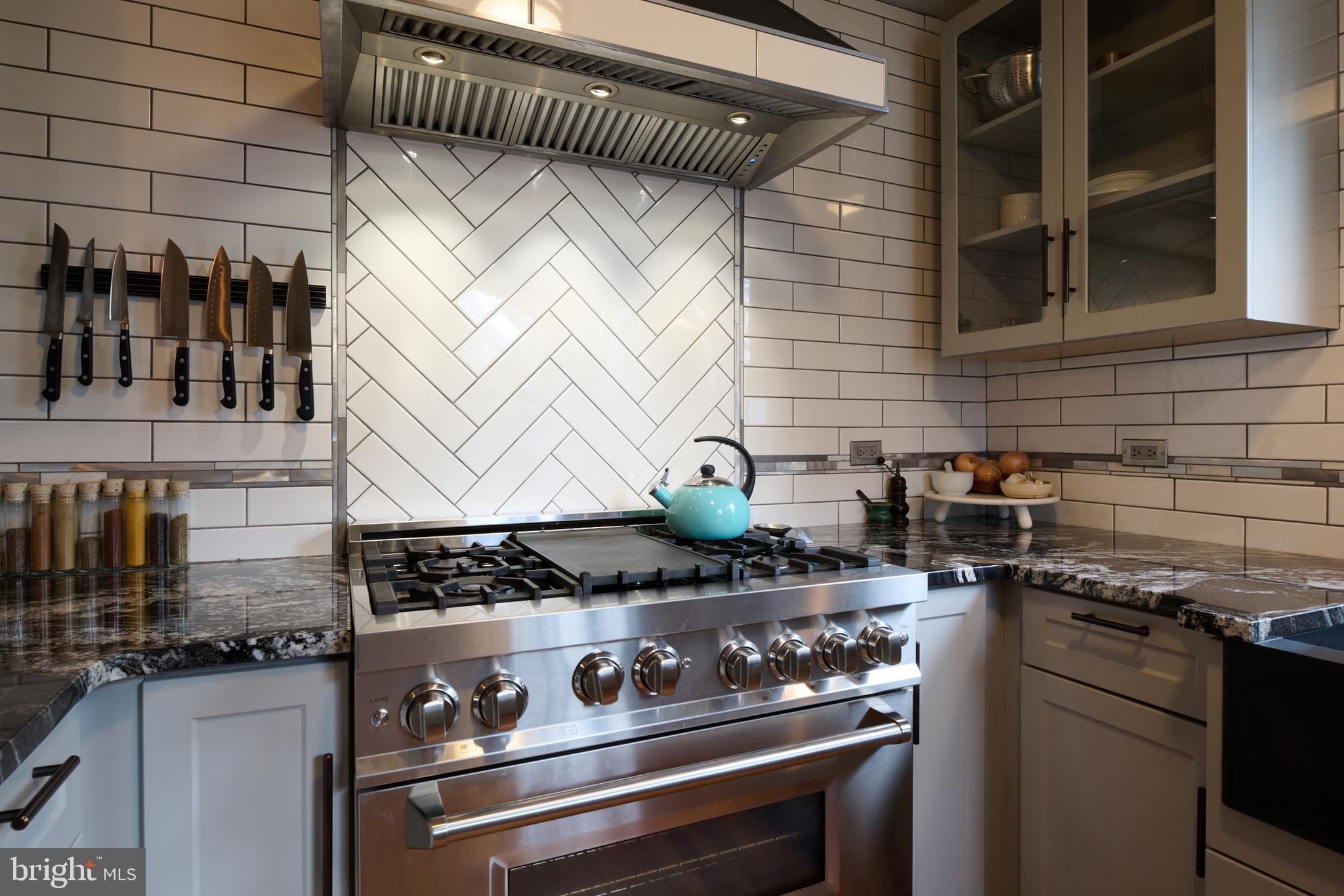 LEMONT - Residential