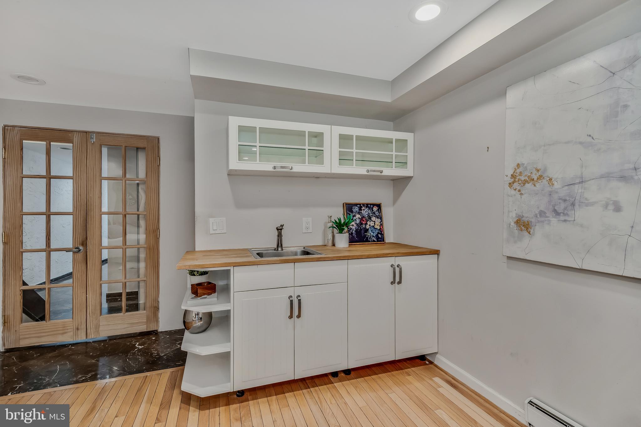 SPRING GARDEN - Residential