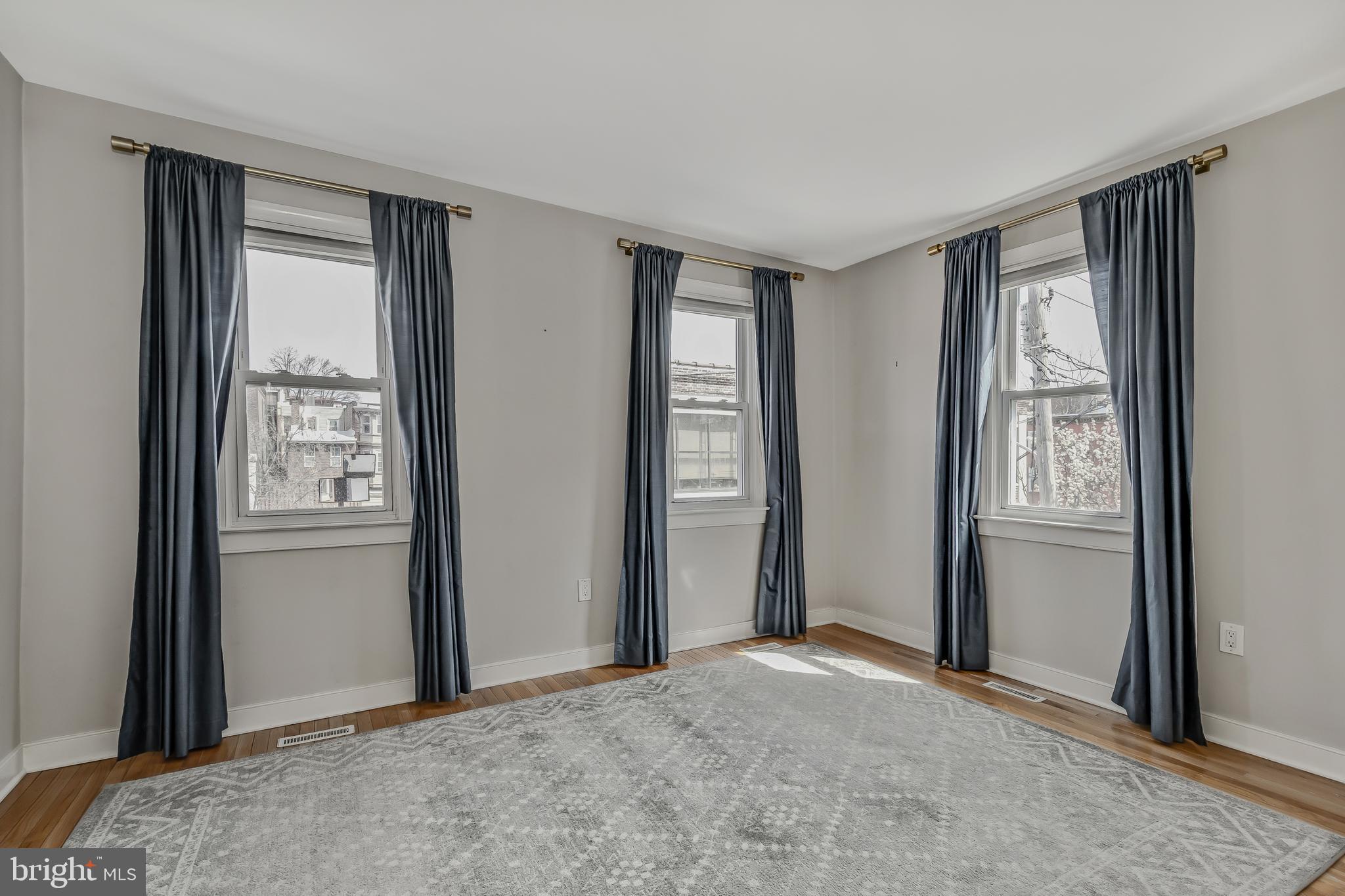 SPRING GARDEN - Residential