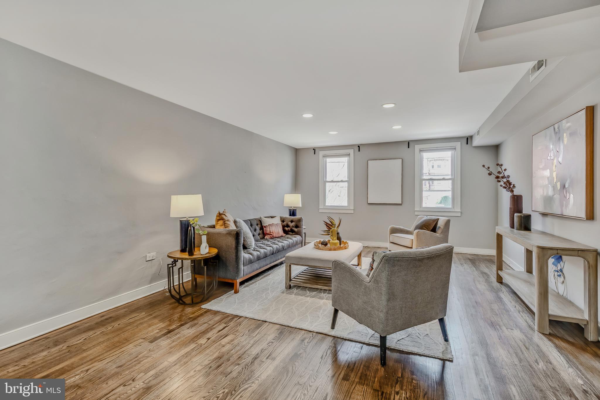 SPRING GARDEN - Residential