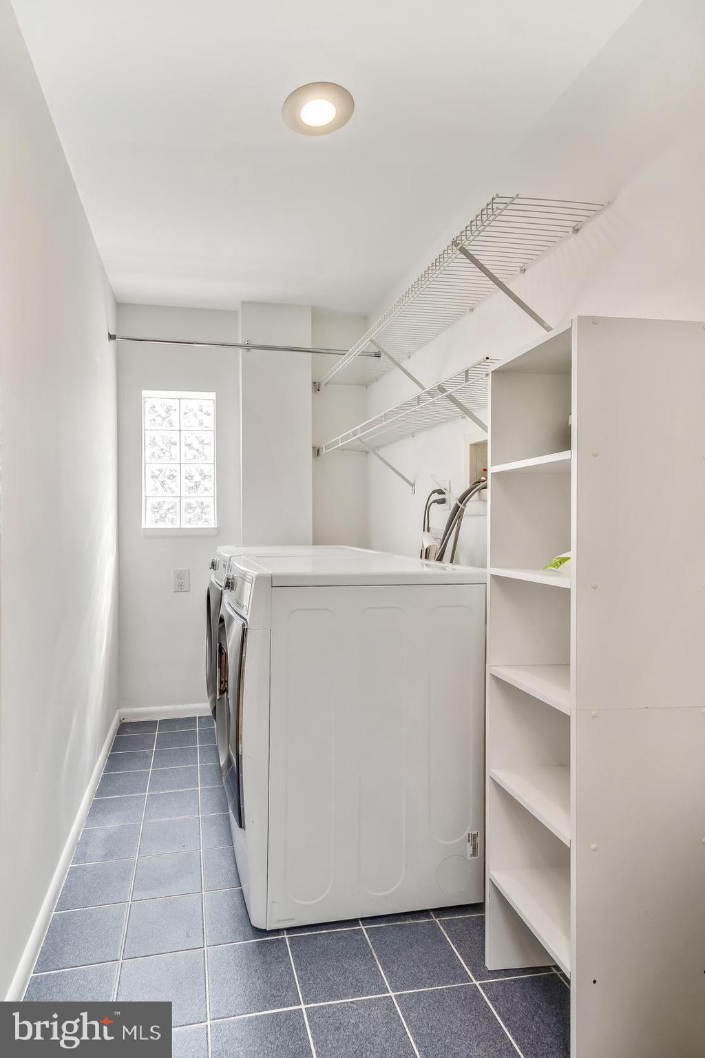 SPRING GARDEN - Residential