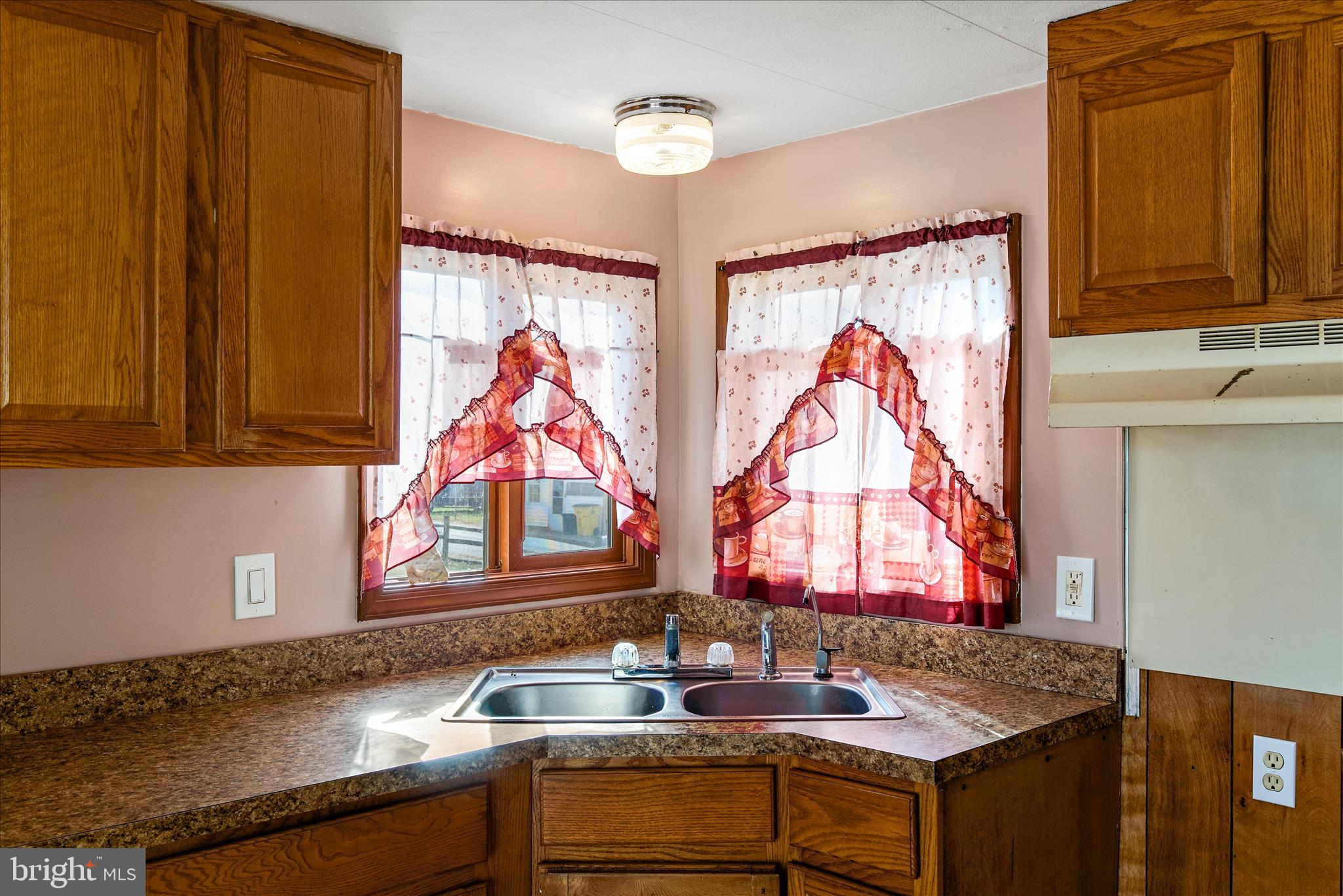 FOX GLEN - Residential