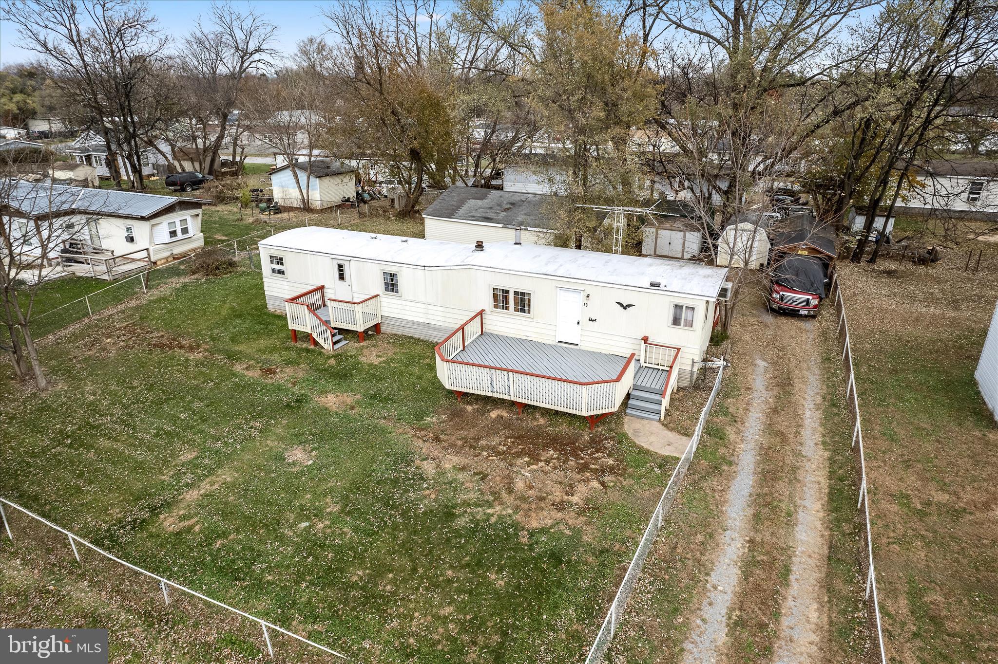 FOX GLEN - Residential