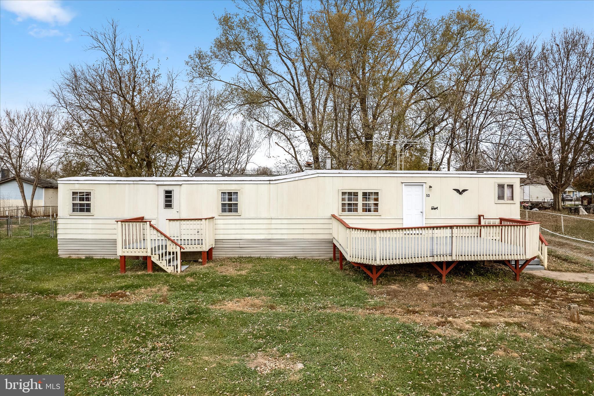 FOX GLEN - Residential