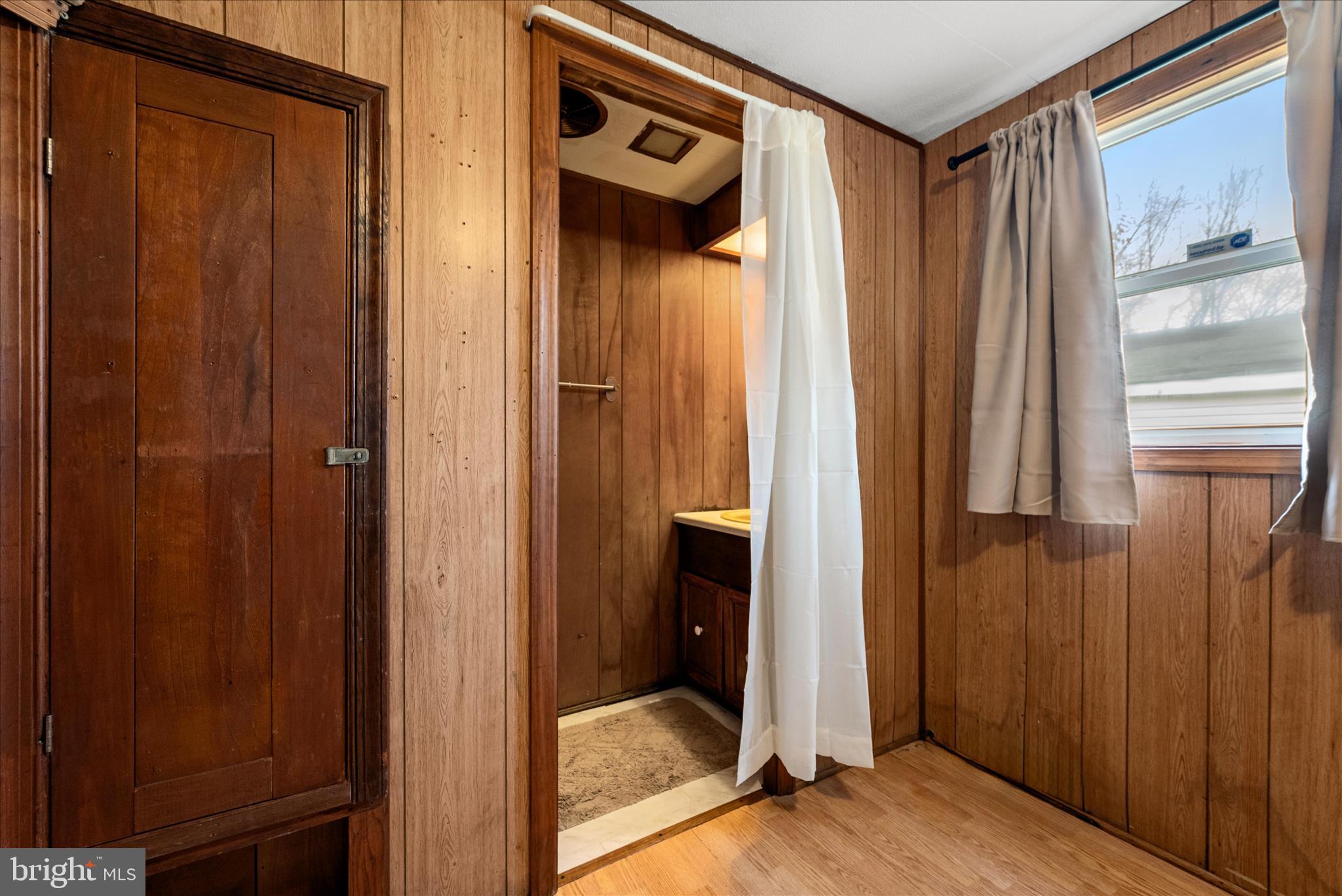 FOX GLEN - Residential