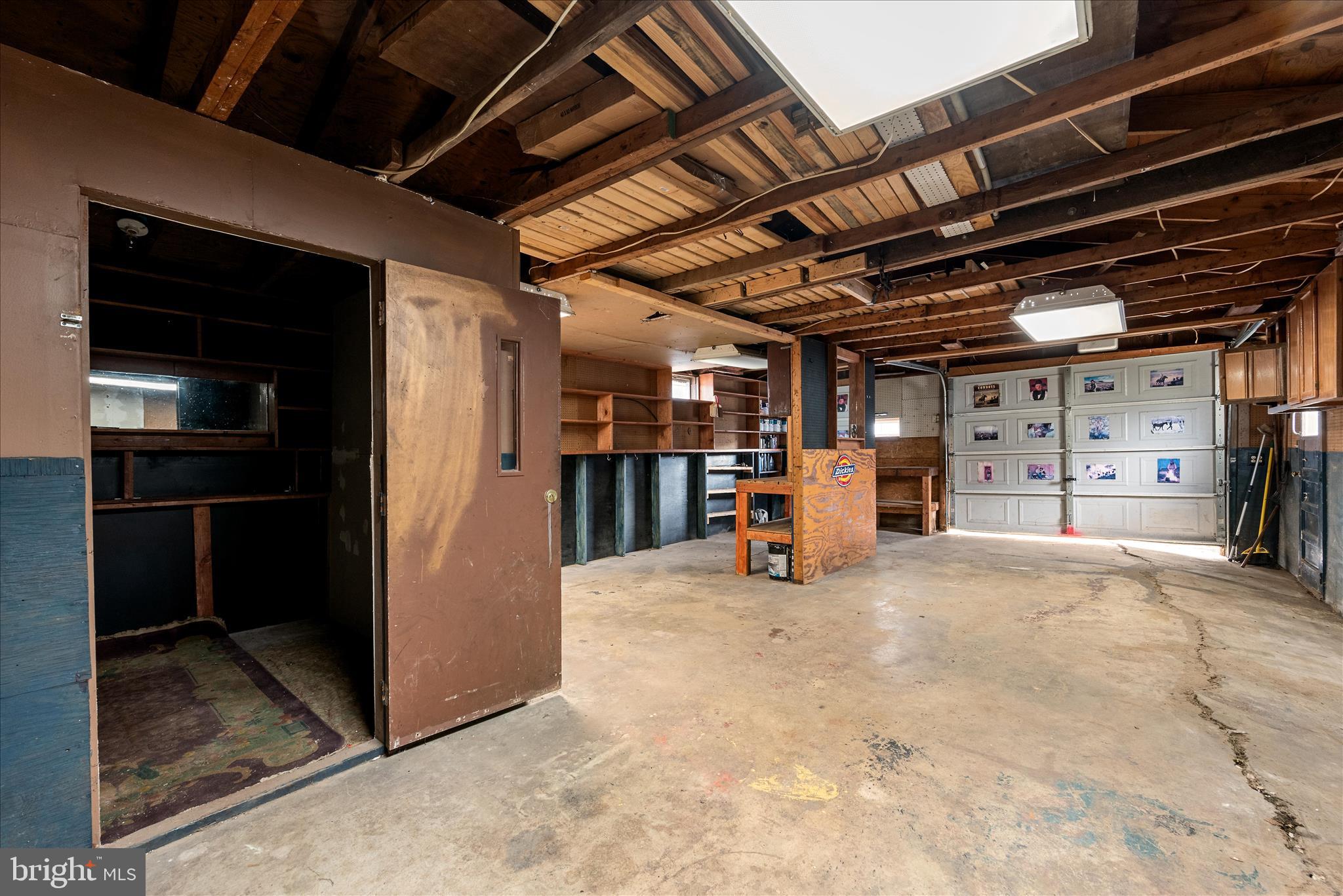 FOX GLEN - Residential