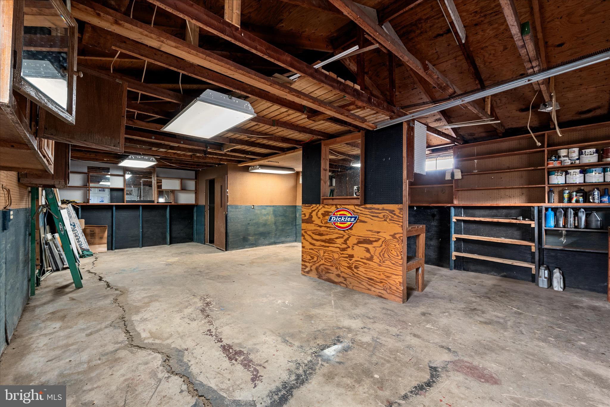 FOX GLEN - Residential