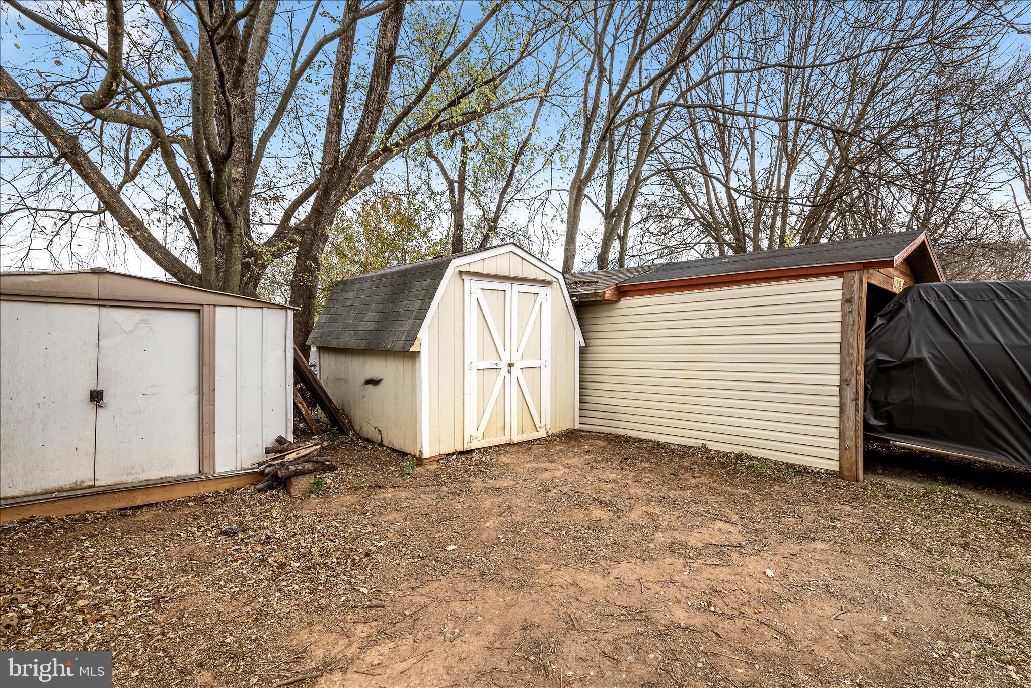 FOX GLEN - Residential