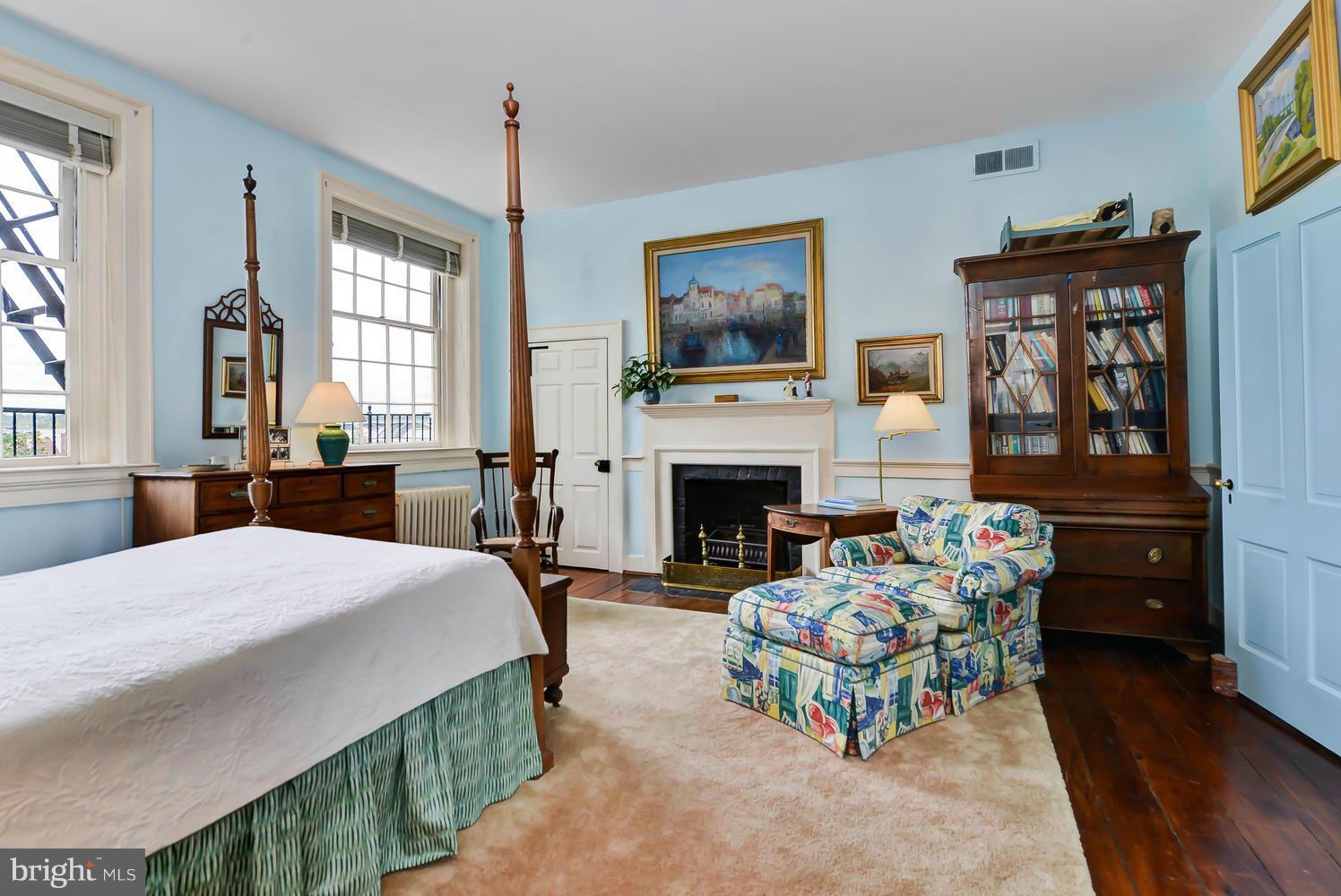 OLD TOWN - Residential