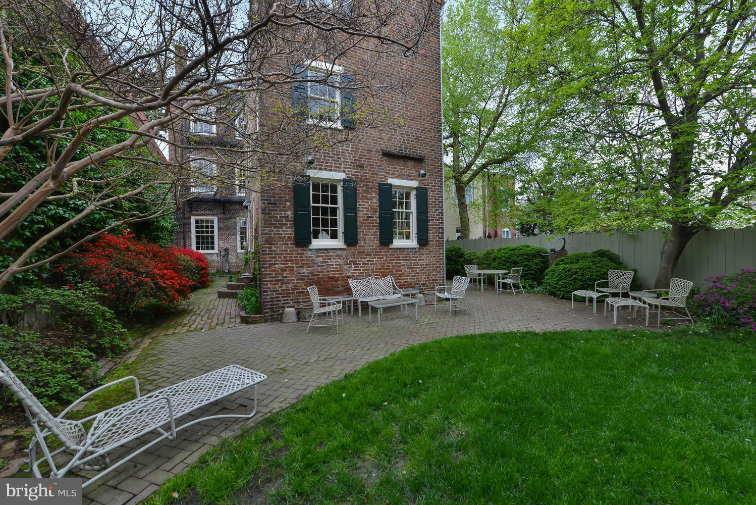 OLD TOWN - Residential