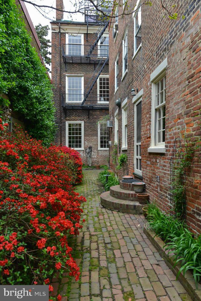 OLD TOWN - Residential