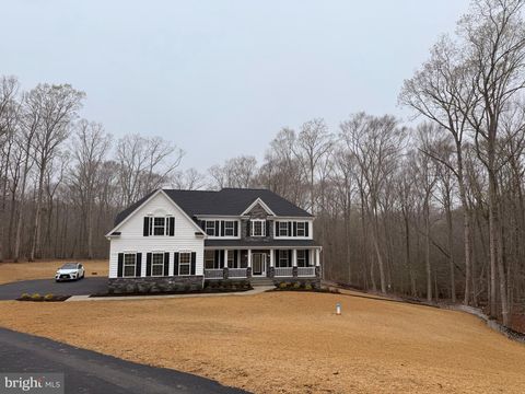 Homes For Sale - 7901 George Cary Court Ct<br/> LA PLATA, MD 20646