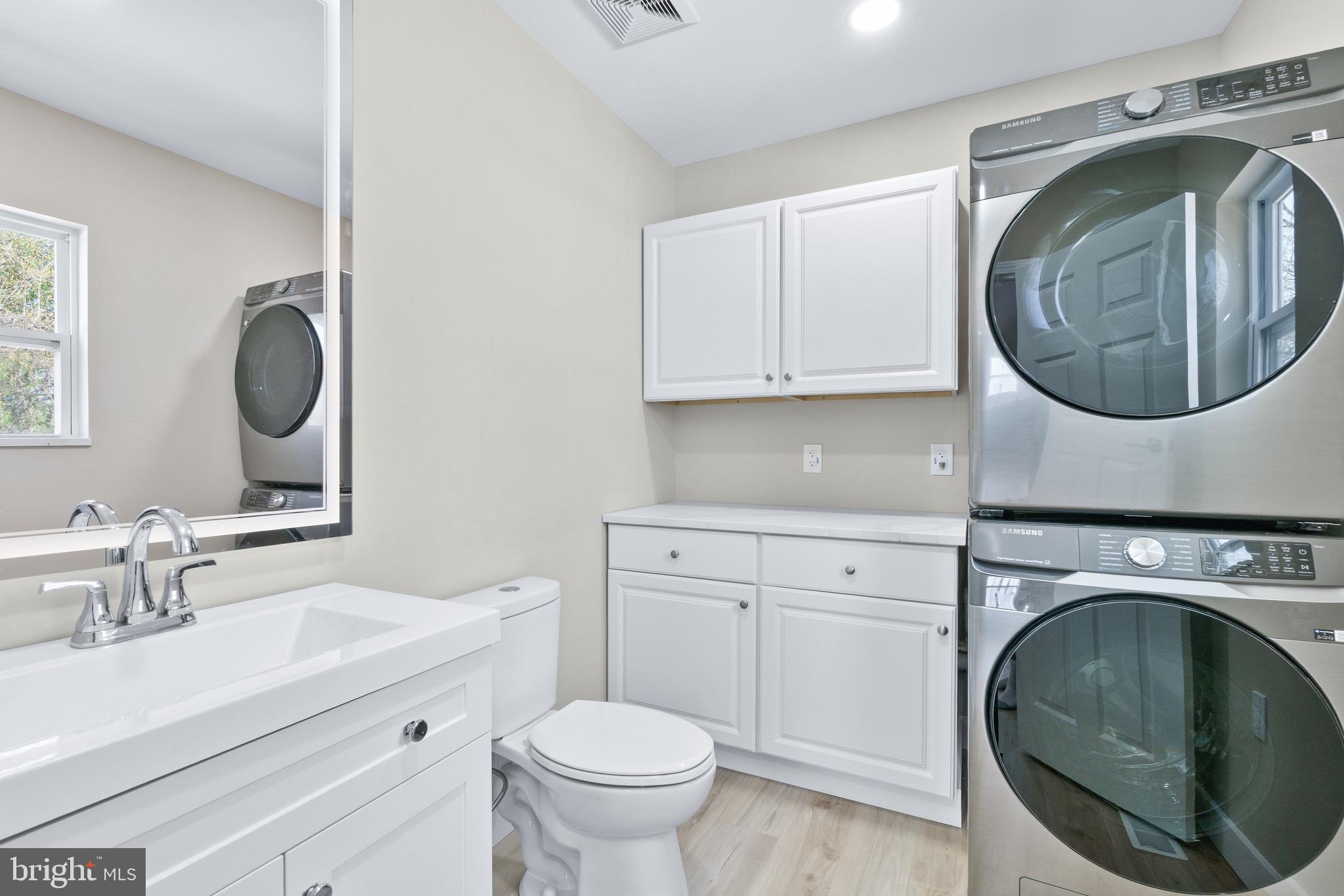 DOWNTOWN - Residential