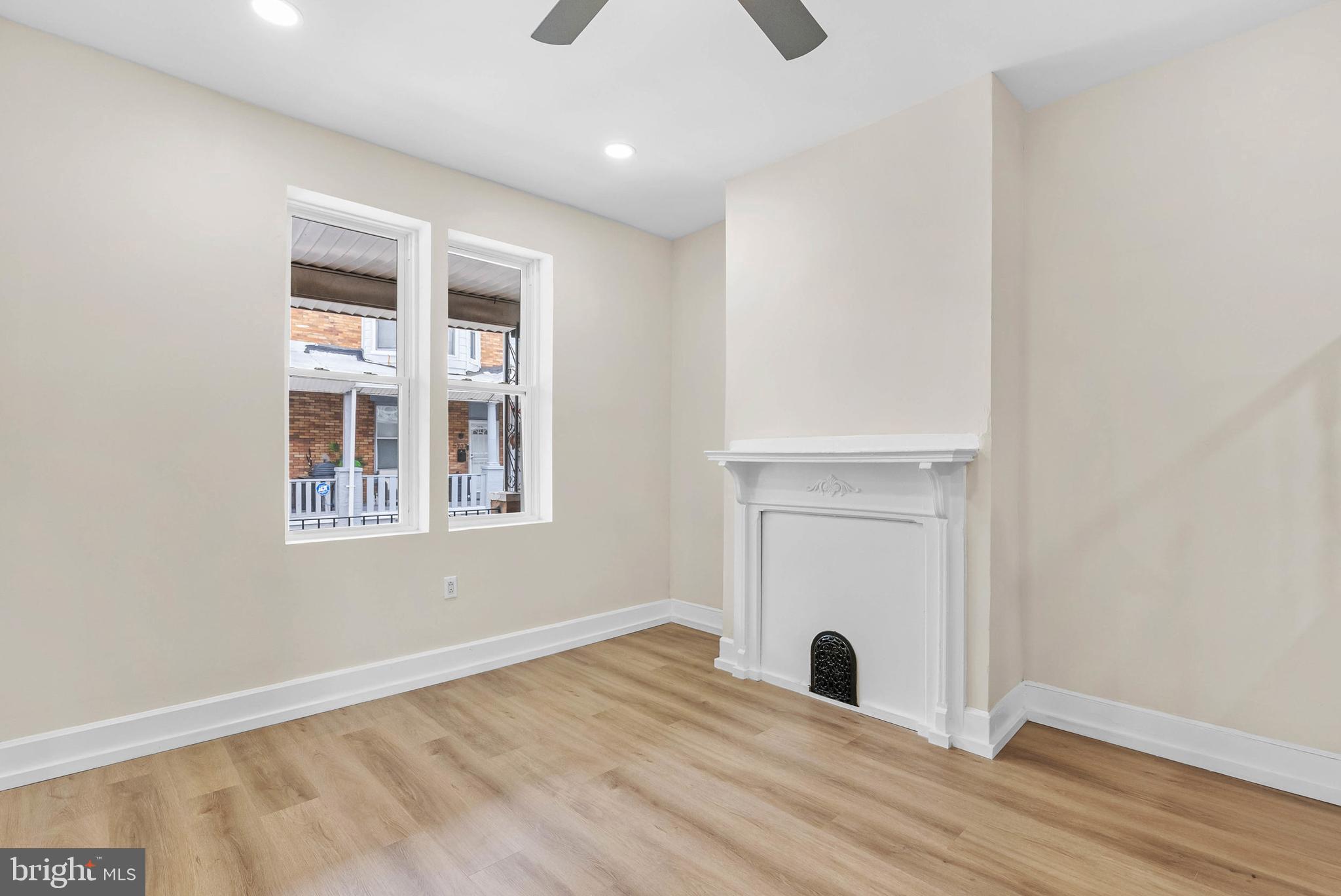 OXFORD CIRCLE - Residential Lease