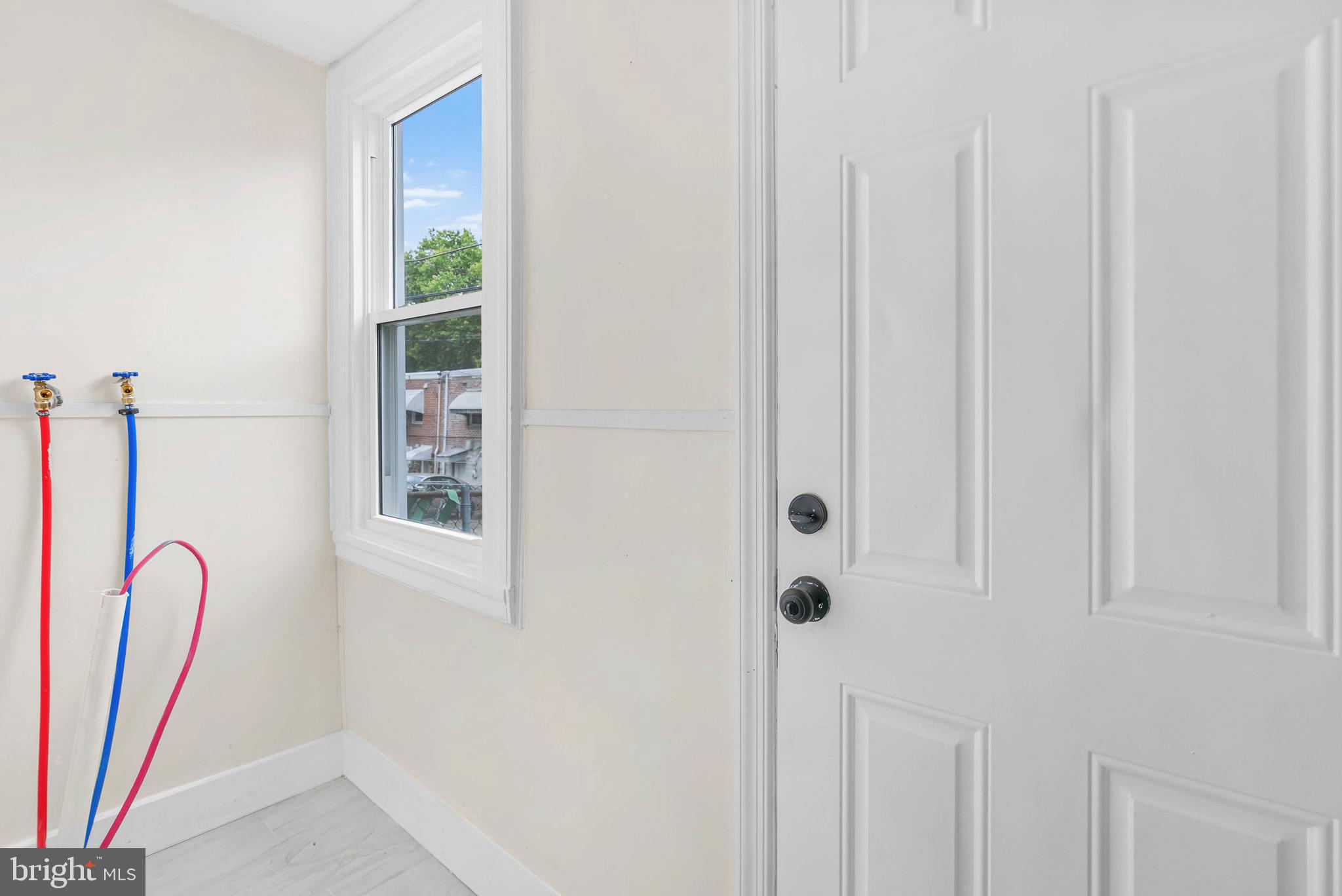 OXFORD CIRCLE - Residential Lease