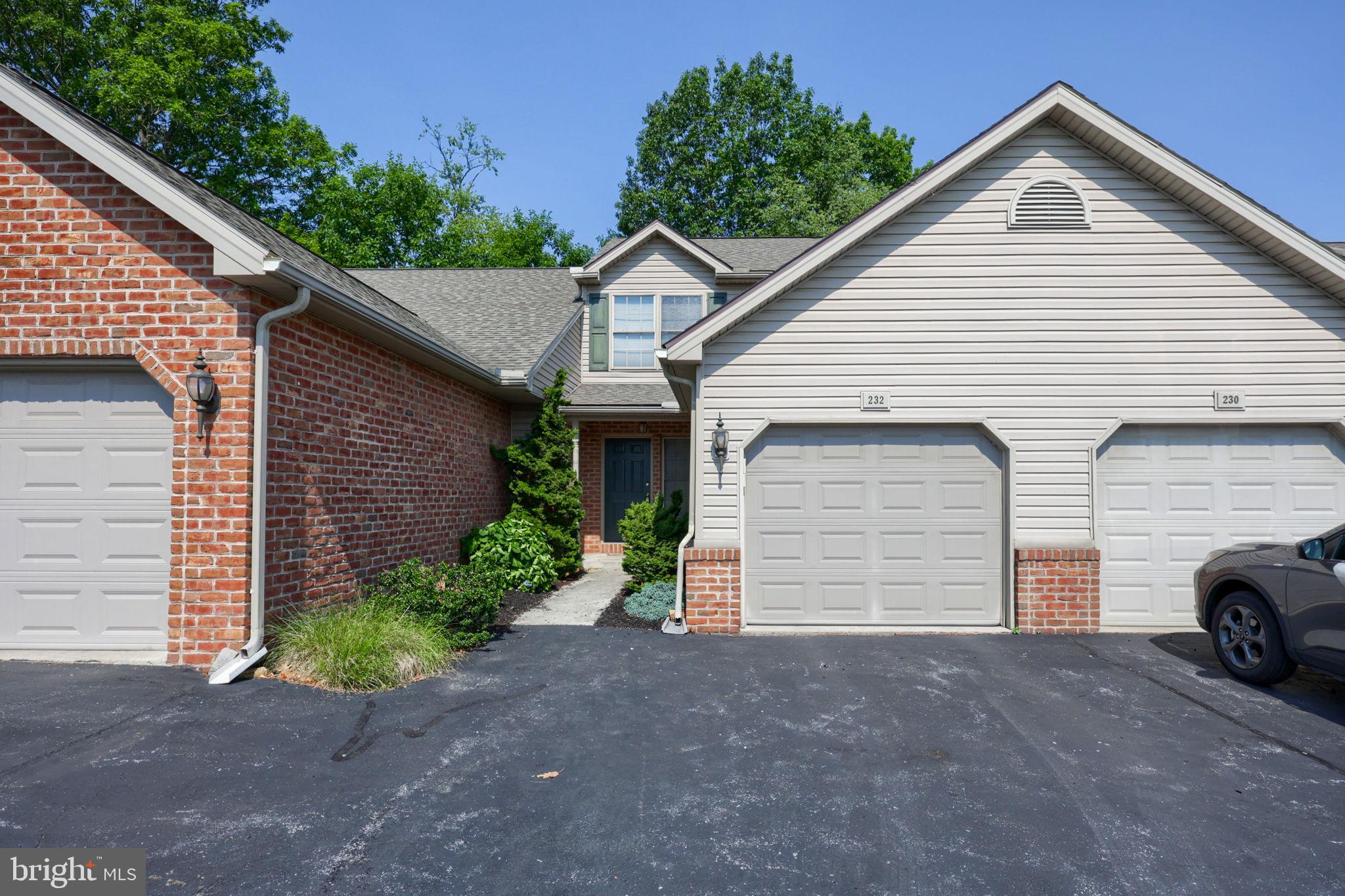 232 WHITETAIL TERRACE