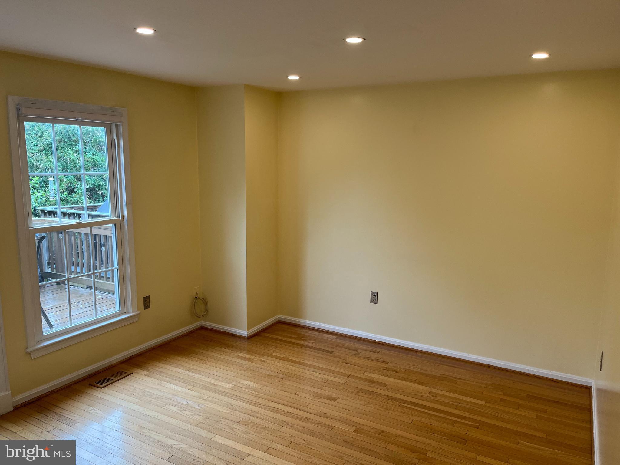 HAYFIELD VIEW - Residential Lease