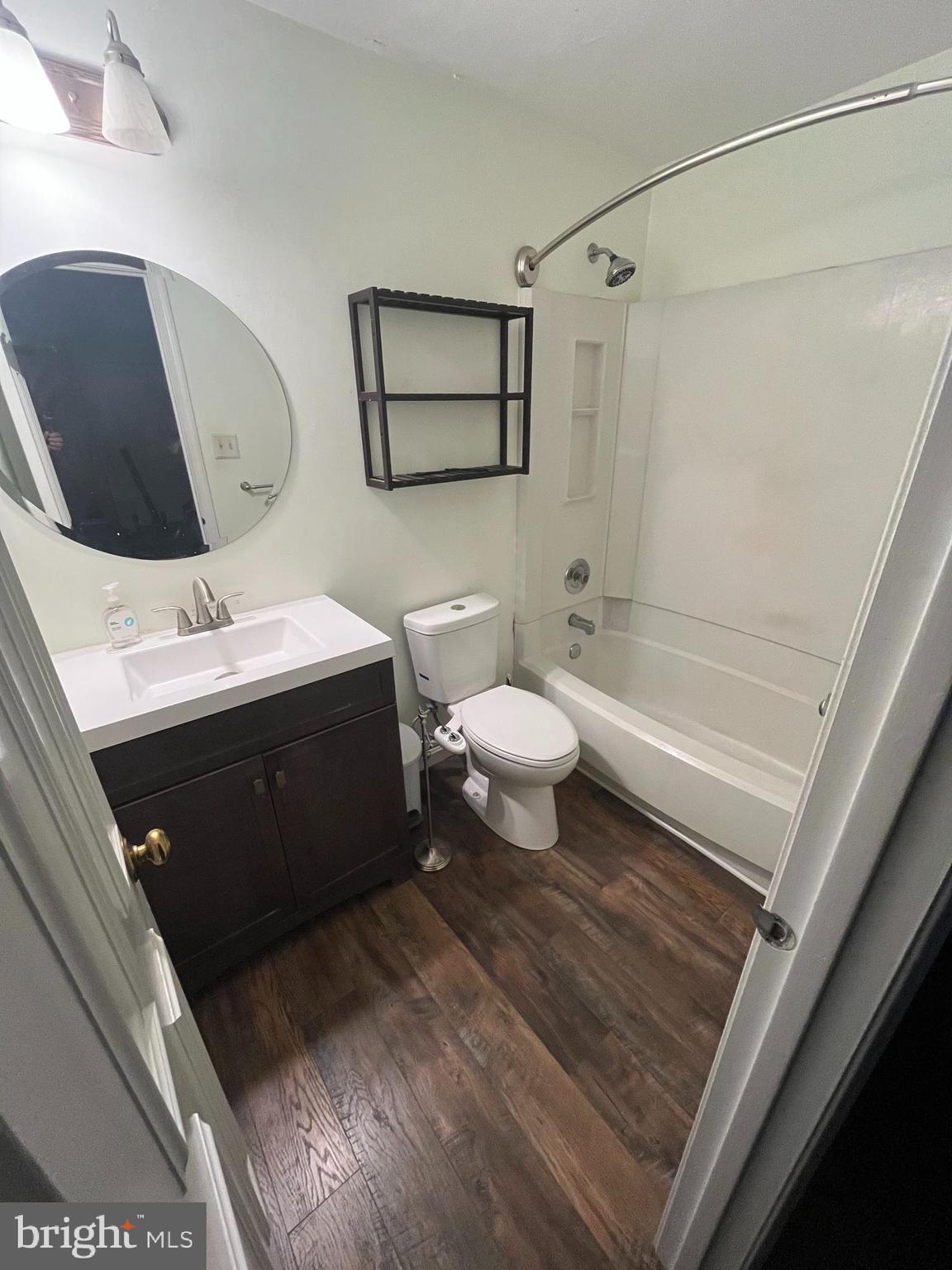 HAYFIELD VIEW - Residential Lease