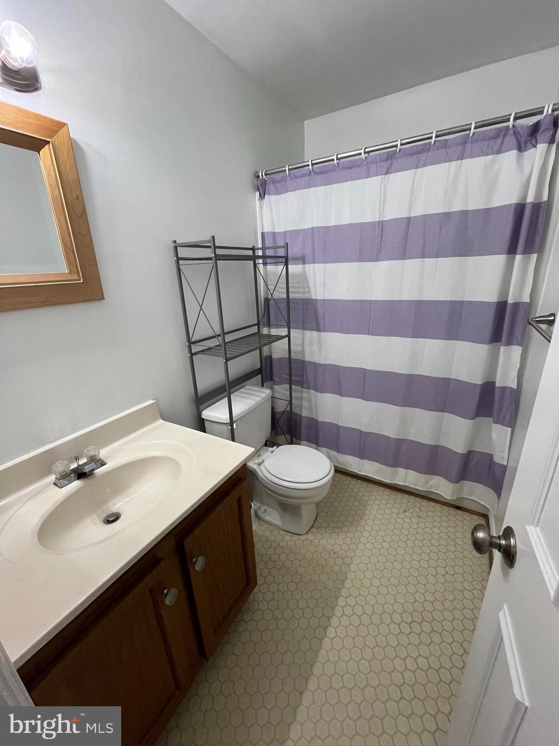 HAYFIELD VIEW - Residential Lease