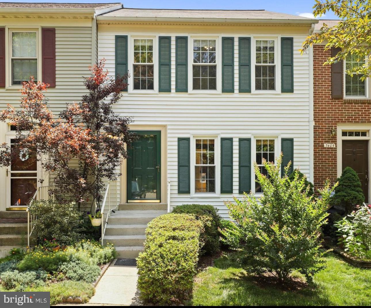 HAYFIELD VIEW - Residential Lease