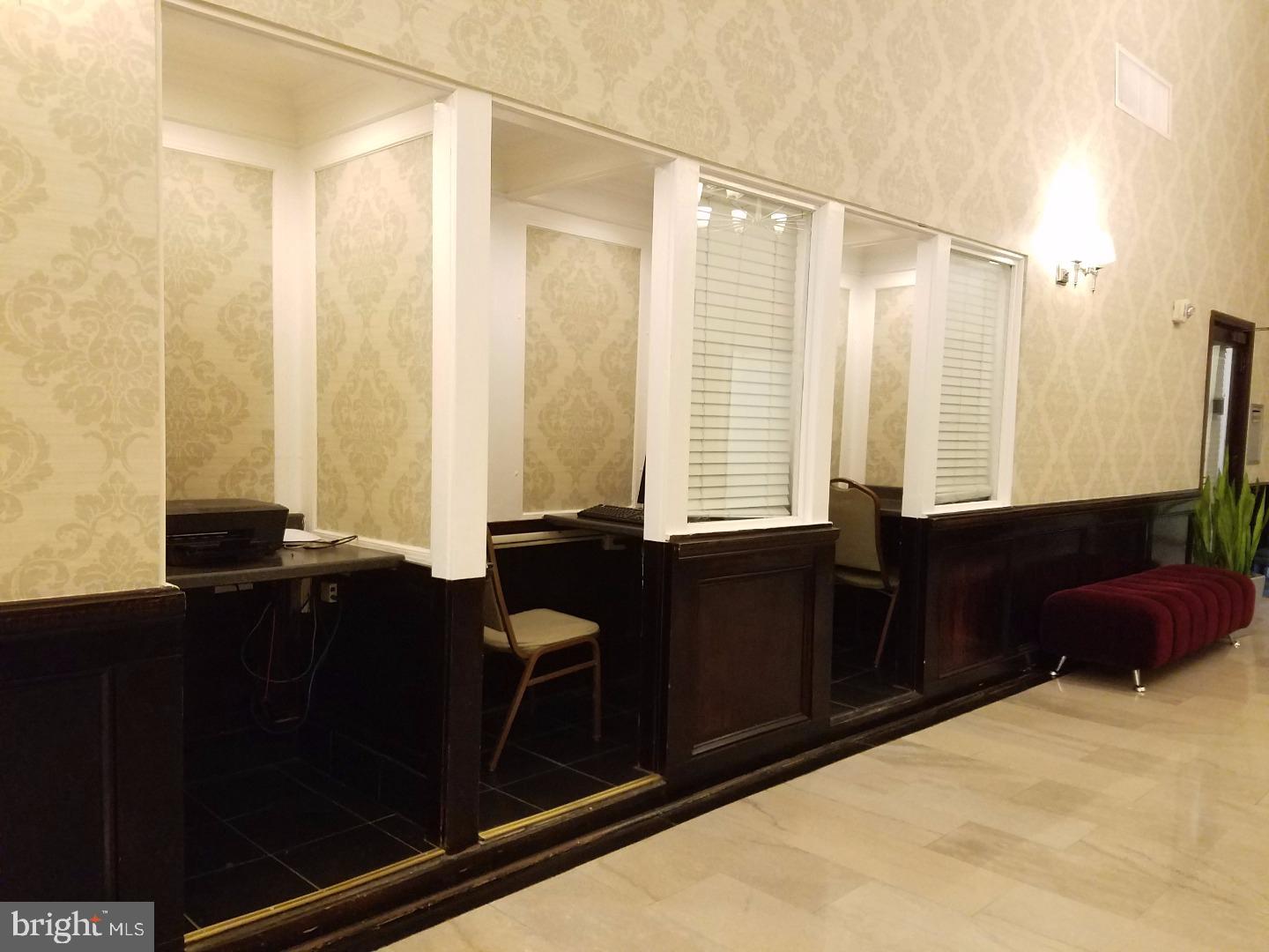 AVENUE OF THE ARTS - Residential Lease